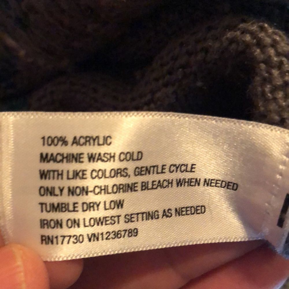 Xhilaration Sweater - Picture 9 of 9